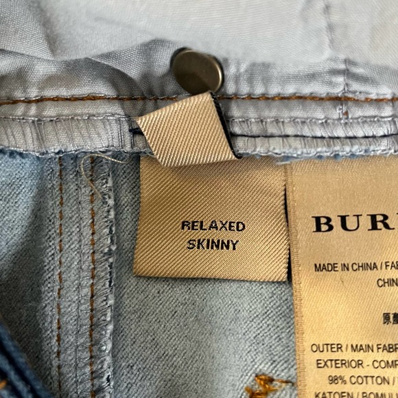 💙🆕BURBERRY Relaxed Skinny Jeans Classic Blue Hi Rise Women's 27✨NWT✨👖 - Picture 6 of 9